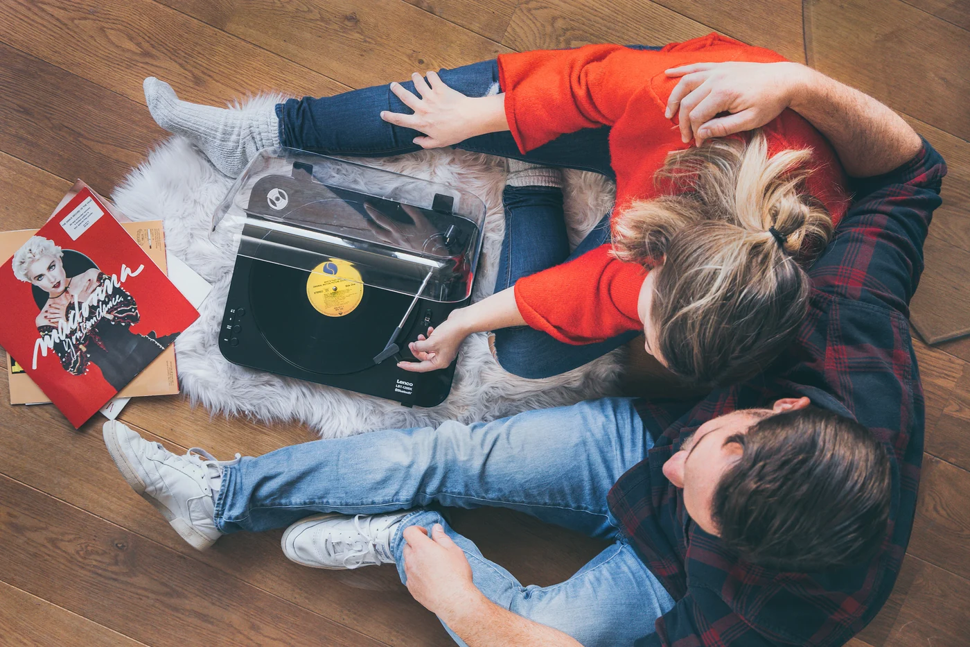 ფირსაკრავი Lenco LBT-120BK Turntable With Direct Encoding And Bluetooth Black